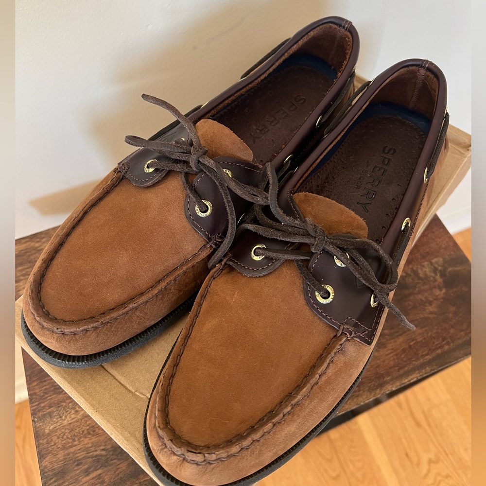 Never worn, brand new! Sperry Top-Sider Boat Shoe